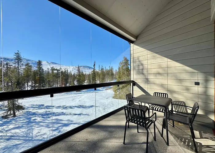 Aurora Heights - Tranquil Ski-in With Free Passes